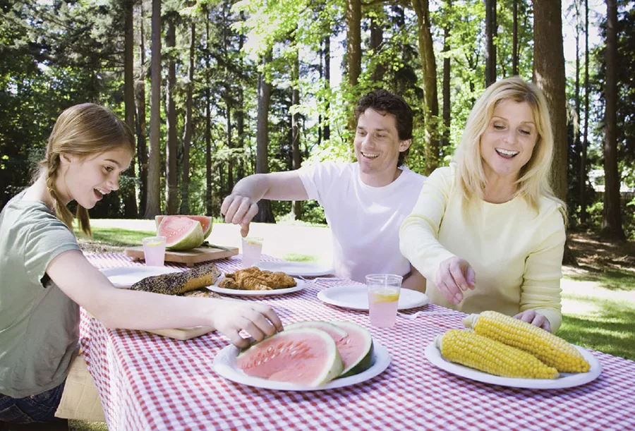 Cibo e sorriso: allergie, intolleranze e corretta…