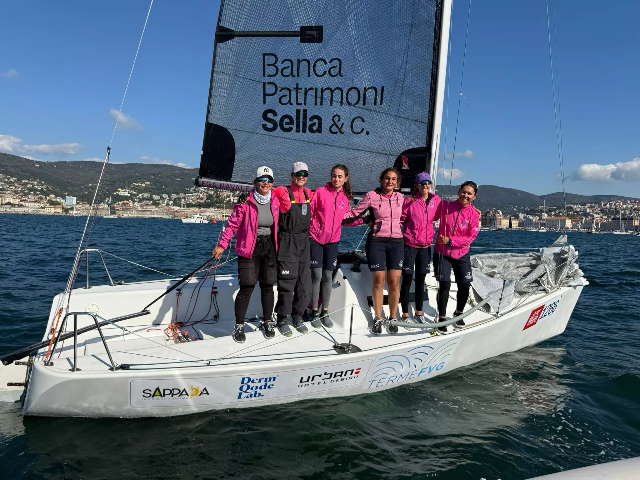 Grande successo delle Pink Team alla Barcolana